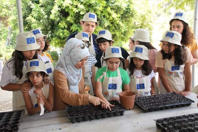 Mersin'de çocuklar için tarım kampı