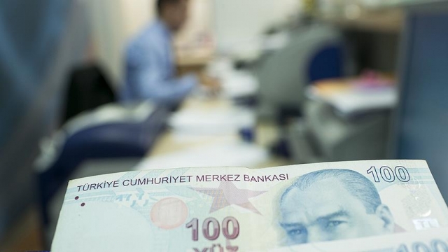Mersin'de sokağa çıkma kısıtlamasını ihlal eden 277 kişiye para cezası
