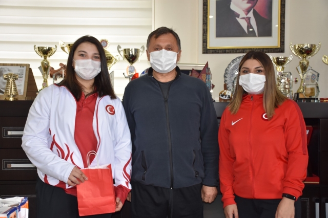 MİLLİ GURURLARIMIZDAN ZİYARET