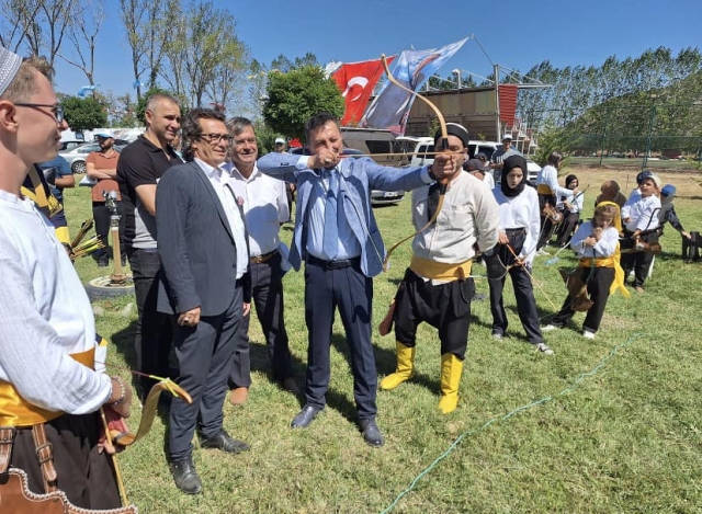 ​
Miryokefalon Zaferi'nin 847. Yıldönümü Kutlama Etkinlikleri ve Elma Festivali