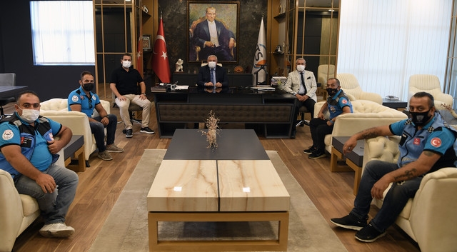 ​Moto-Kuryeler sorunlarını anlattı