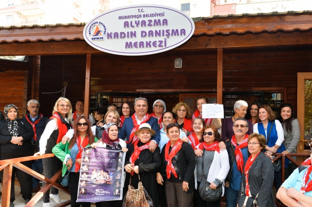 Muratpaşa Belediyesi oyun terapi programı başlıyor 