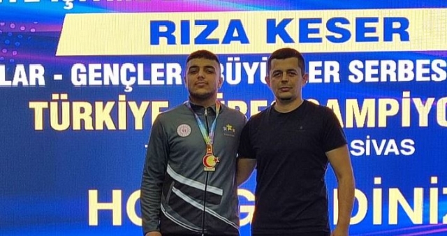 Mustafa Kaçıkoç Anadolu Lisesi’nden Türkiye Şampiyonası’nda Çifte Altın!