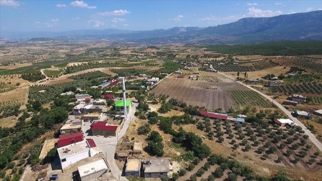 Mut'taki çiftçilerden sulama göleti talebi
