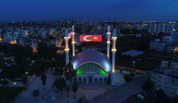 Müze Konseptli Cami ibadete açıldı  