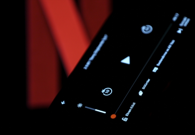 Netflix’in Android Uygulamasına Ekran Kilidi Geldi