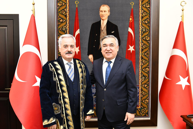 Özbekistan Cumhuriyeti Ankara Büyükelçisi Alişer Azamhocayev, Isparta'da