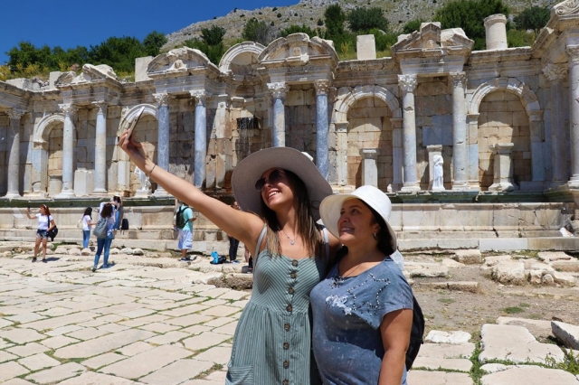 Sagalassos Antik Kenti'ne turist ilgisi