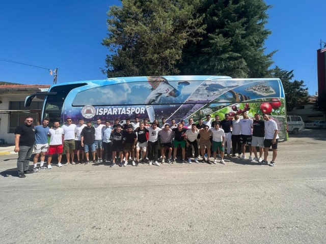 Sav Belediye Başkanı İpekçi'den Isparta 32 Spor'a Moral Kahvaltısı
