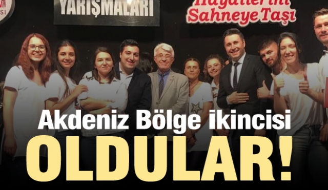 SDÜ’nün Genç Tiyatrocuları Akdeniz Bölge İkincisi Oldu