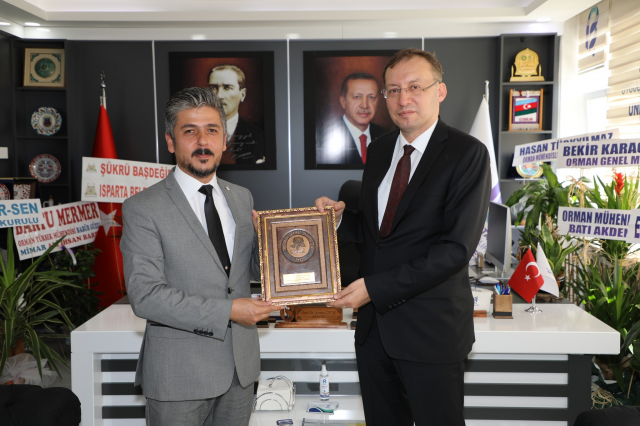 SDÜ Rektörü Çarıkçı’dan ISUBÜ Rektörü Çatal’a Hayırlı Olsun Ziyareti