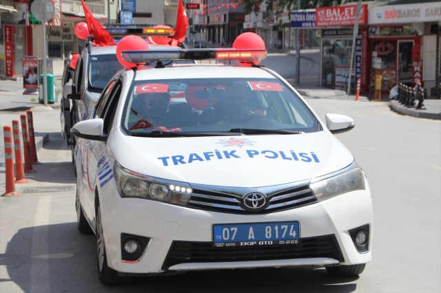 Serik'te 23 Nisan Ulusal Egemenlik ve Çocuk Bayramı kutlamaları