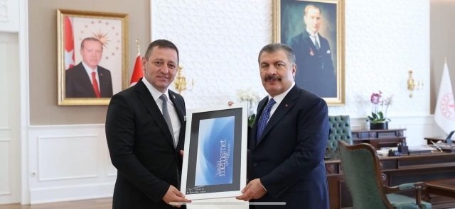  Sönmez, Yalvaç Devlet Hastanesi ve Eğirdir Kemik Hastanesi İçin İsteklerini Dile Getirdi