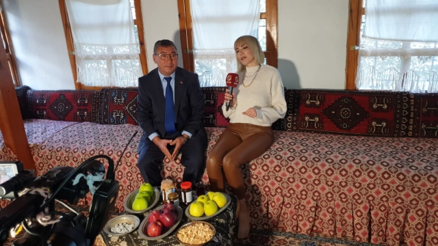 SPİKER VE SUNUCU BELMA BELEN ISPARTA EĞİRDİR'DE