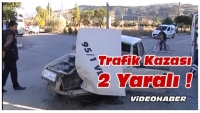 Kavşakta &ccedil;arpıştılar: 2 yaralı