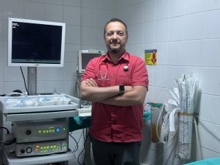 2 Yaşındaki Çocuğun Midesinden Yuttuğu Çivi Endoskopiyle Çıkarıldı