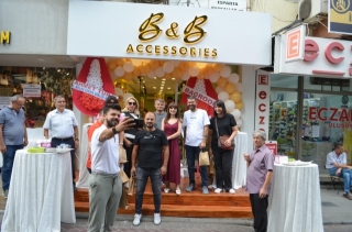 B&B ACCESSORIES IŞILTILI BİR AÇILIŞLA HİZMETİNİZE GİRDİ
