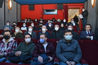 Başkan Başdeğirmen &ouml;ğrencilerle &lsquo;Kesişme: İyi ki Varsın Eren&rsquo; filmini izledi