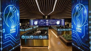 Borsa g&uuml;ne yatay başladı