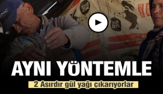 Burdur'da 2 asırdır aynı y&ouml;ntemle g&uuml;l yağı &ccedil;ıkarıyorlar