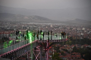 Cam Seyir Terası Rutin Bakım Nedeniyle Belirli G&uuml;nlerde Kapalı
