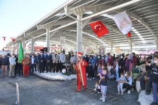 &Ccedil;&uuml;n&uuml;r Kapalı Pazaryeri hizmete a&ccedil;ıldı
