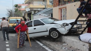 Dikkatsiz s&uuml;r&uuml;c&uuml;ler ortalığı savaş alanına &ccedil;evirdi 