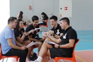 Eczacıbaşı Geleceğe Sma&ccedil; T&uuml;rkiye&rsquo;nin ilk online voleybol eğitim platformunu oluşturdu