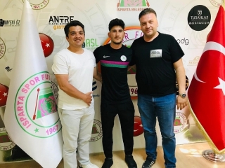 Efecan Sa&ccedil;ıkara Isparta Spor Kul&uuml;b&uuml;'ne Transfer Oldu