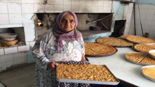 Eğirdir'de ev tatlısı geleneği sürüyor 
