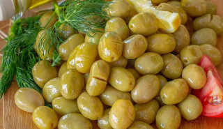 Faydası inanılmaz! Sahurda yeşil zeytin yerseniz...