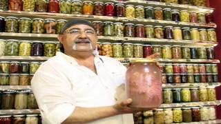 Hobi olarak başladığı turşuculukta 236 &ccedil;eşide ulaştı 