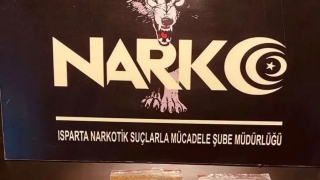 Isparta’da Narkotik Operasyonu: Bonzai ve Sentetik Ecza Ele Geçirildi