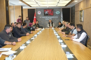 Isparta Orman B&ouml;lge M&uuml;d&uuml;rl&uuml;ğ&uuml; Makine Operat&ouml;rlerine Eğitim Verdi