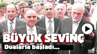 ISPARTA'DA O İL&Ccedil;EDE B&Uuml;Y&Uuml;K SEVİN&Ccedil; DUALARLA BAŞLADI