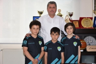 ​MİNİKLER ISPARTA MASA TENİSİ TAKIMIMIZ
T&Uuml;RKİYE İKİNCİSİ