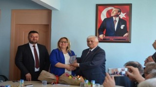 Yılın Esnaf Annesi Bucak&rsquo;tan