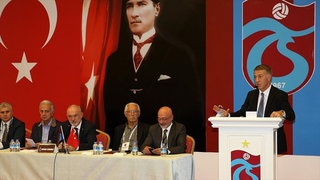 Trabzonspor Başkanı Ağaoğlu: Trabzonspor 2000'den sonra ilk defa borç azalttı