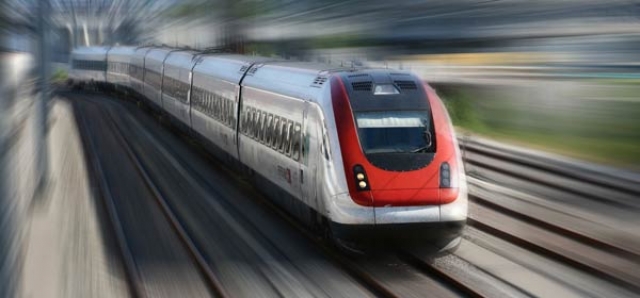 Trenin çarptığı çocuk öldü