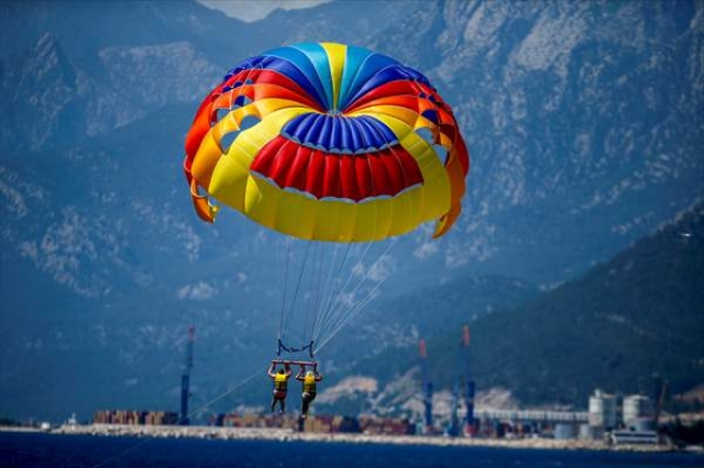  Turizm merkezlerinde güneşli hava