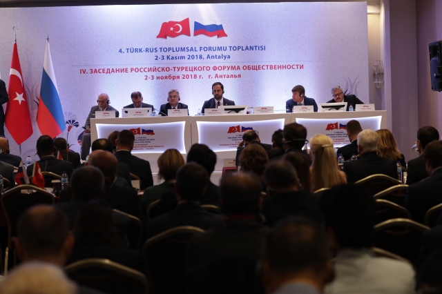 Türk-Rus Toplumsal Forumu geleceğe ışık tuttu 