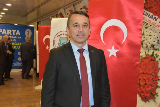 Tütün, alkol ve nargile satış ruhsatı süreleri uzatıldı