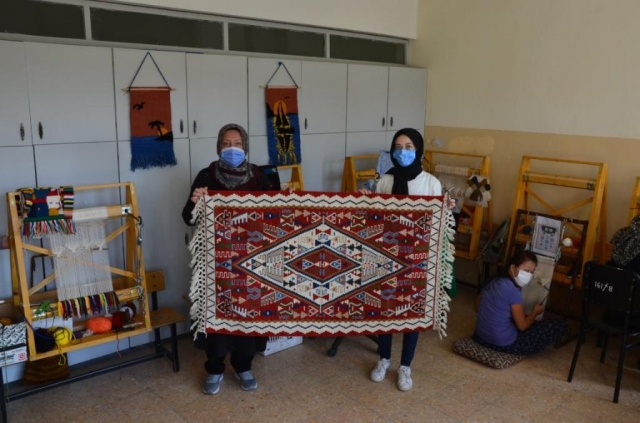 Uluborlu Halısı ve Kiliminde İlk Siparişler Alınmaya Başlandı