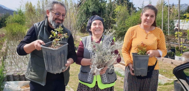 Ünlü Yazar Sinan Yağmur, Eğirdir Gülü ve Lavantası Kokularıyla Kitaplarını Yazacak