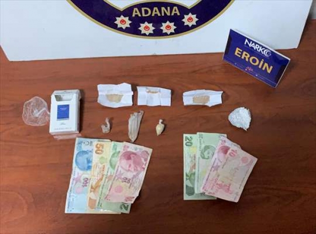 Uyuşturucu sattığı iddia edilen iki şüpheli tutuklandı