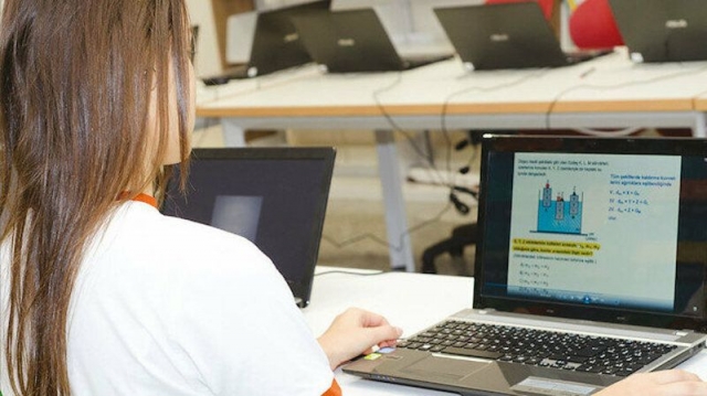 Uzaktan eğitim nasıl olacak? Bakan Selçuk açıkladı