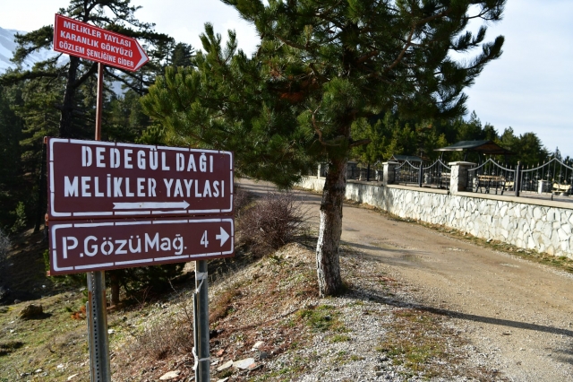 Vali Seymenoğlu, 2021 Yılının İlk İlçe Ziyaretini Yenişarbademli’ye Yaptı