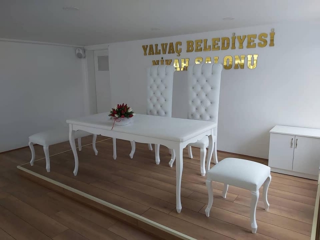 YALVAÇ BELEDİYESİ YENİ NİKÂH SALONU HİZMETE AÇILDI