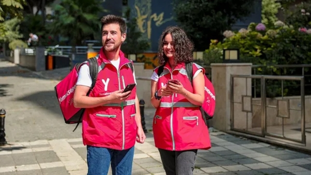 Yemeksepeti'nden Yeni Hizmet: Çevre Dostu "Yaya Kurye" Modeli