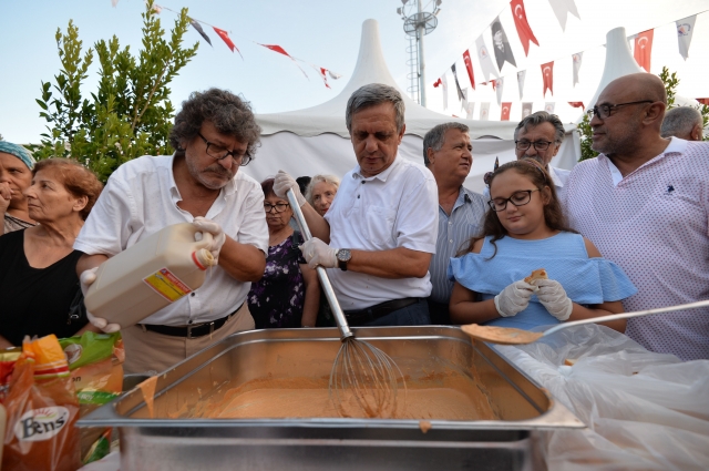 Yöreler Renkler Akdeniz ve Ege gecesiyle devam etti   